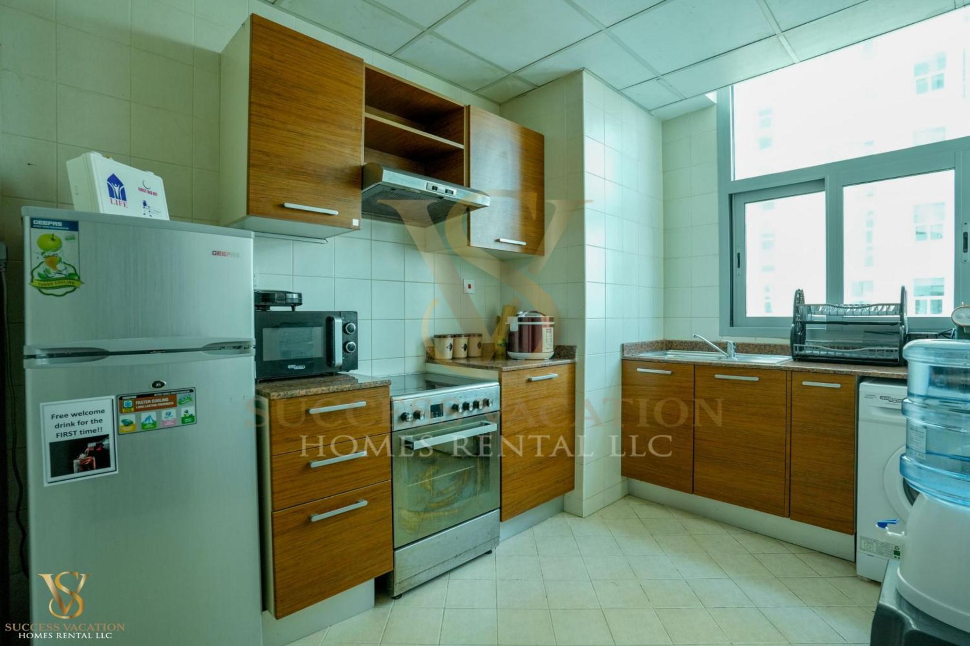 Success Luxury Apartment - 5 Min Away Marina Corniche - Free Housekeeping Provided Everyday-24-7 Staff Available For Services Dubai Eksteriør bilde