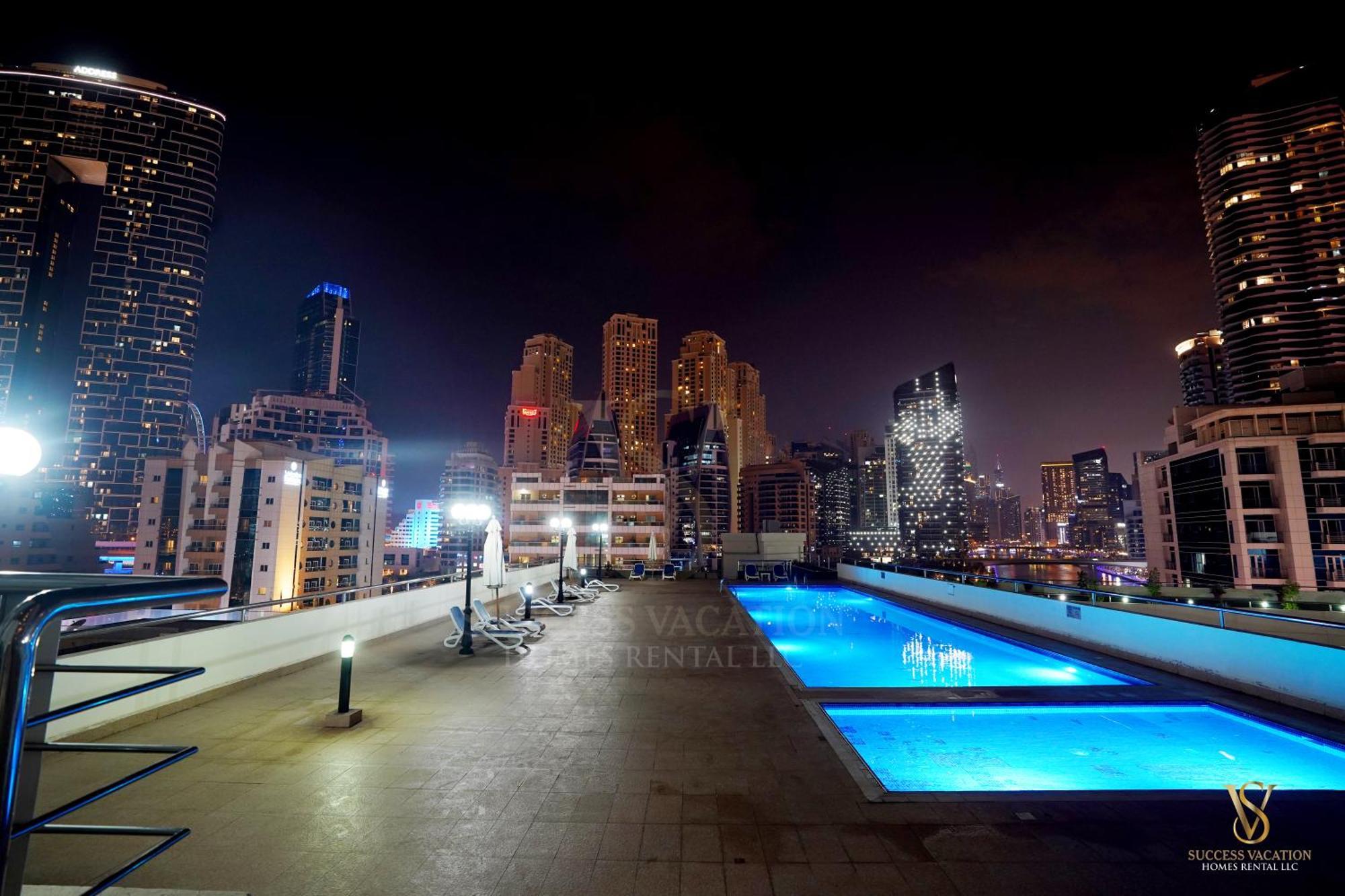 Success Luxury Apartment - 5 Min Away Marina Corniche - Free Housekeeping Provided Everyday-24-7 Staff Available For Services Dubai Eksteriør bilde