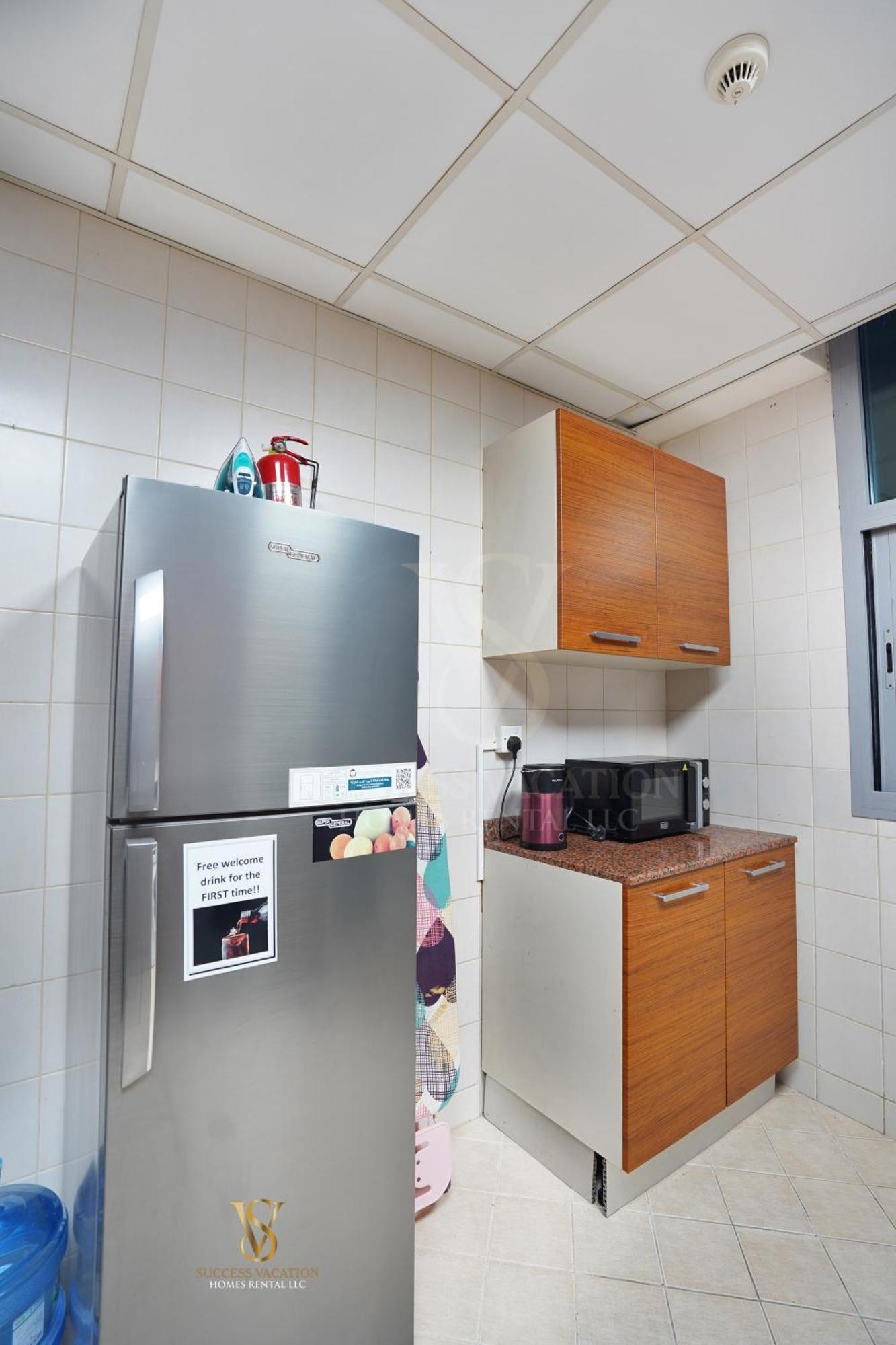 Success Luxury Apartment - 5 Min Away Marina Corniche - Free Housekeeping Provided Everyday-24-7 Staff Available For Services Dubai Eksteriør bilde