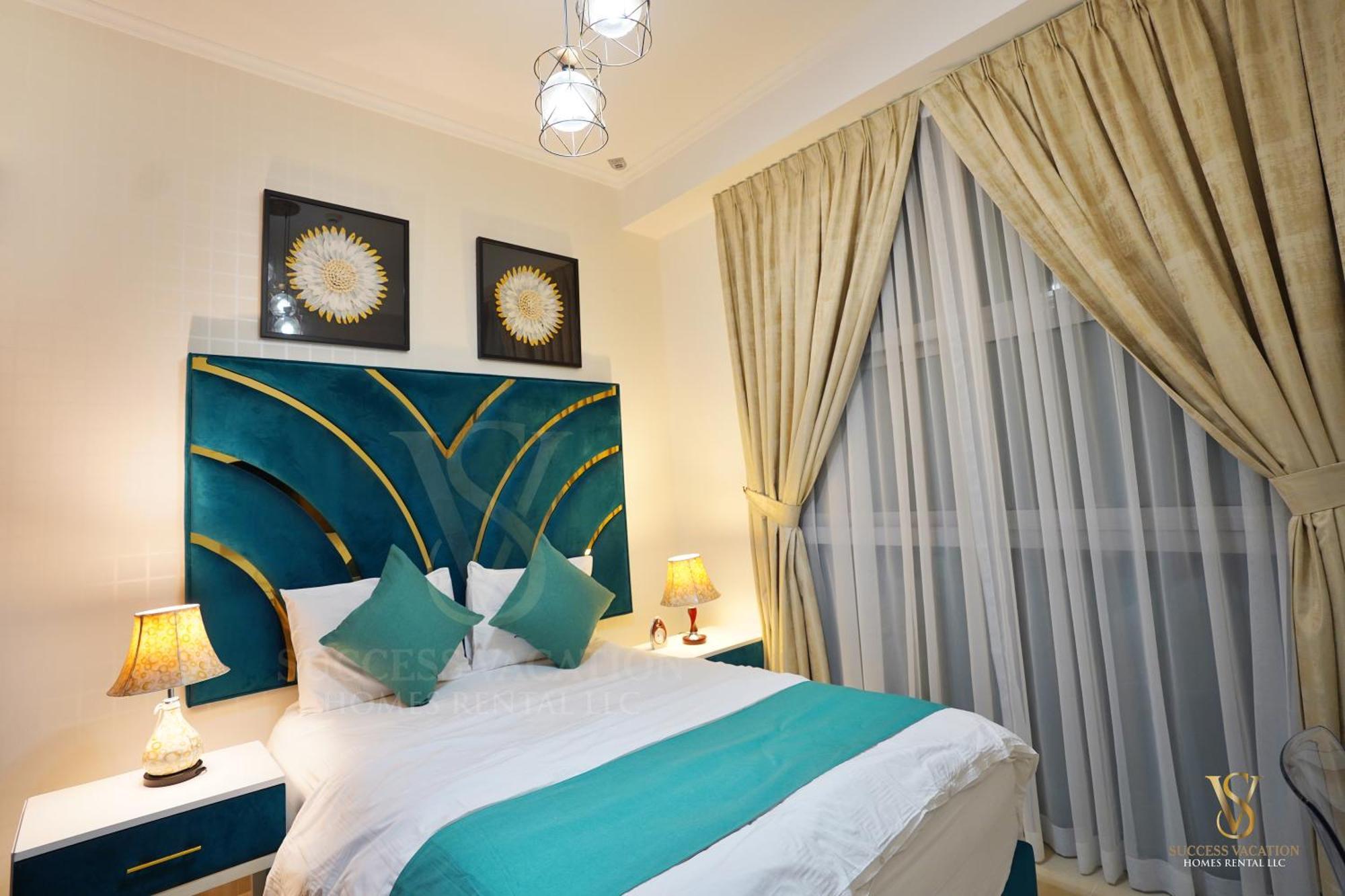Success Luxury Apartment - 5 Min Away Marina Corniche - Free Housekeeping Provided Everyday-24-7 Staff Available For Services Dubai Eksteriør bilde