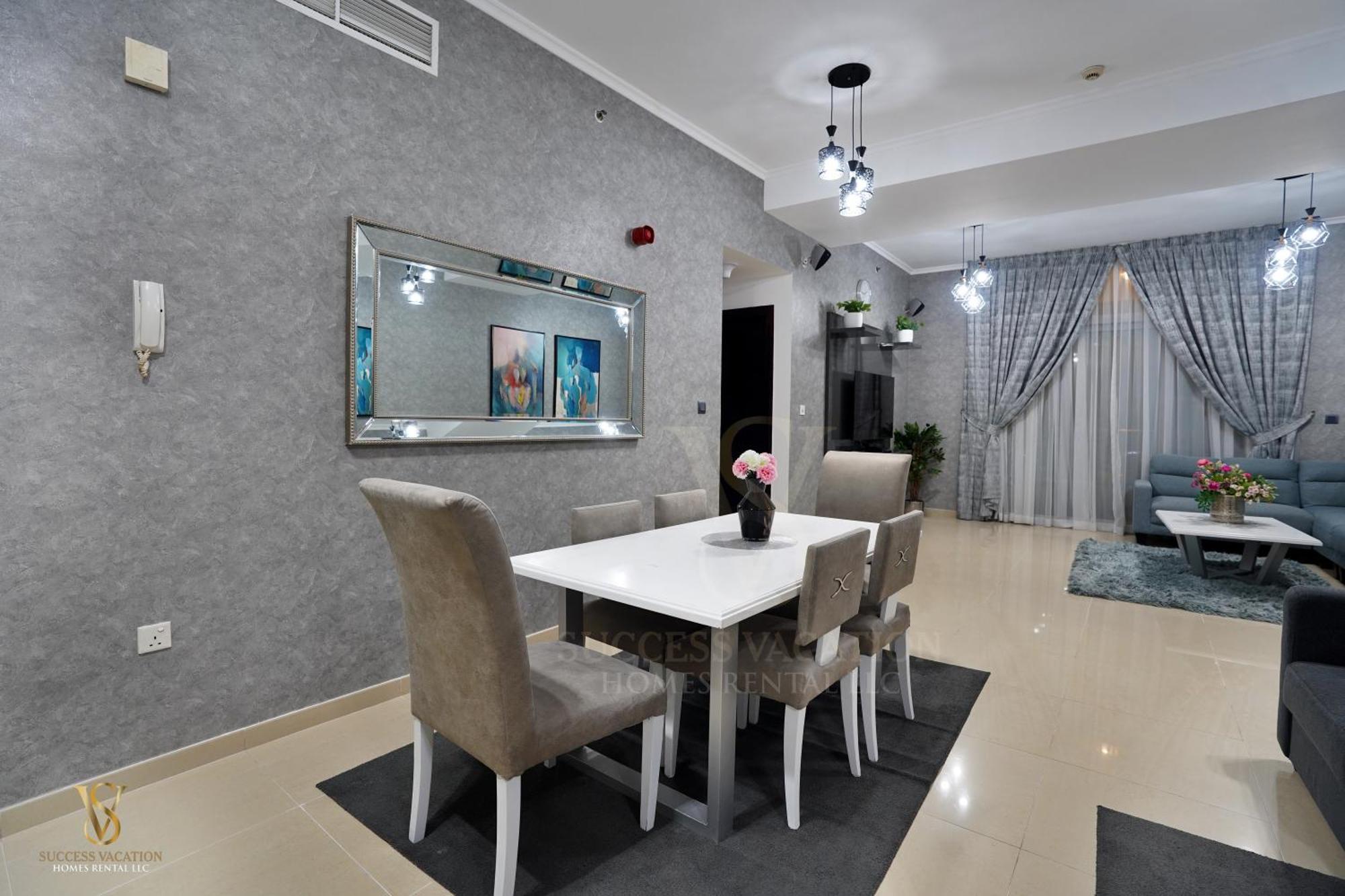 Success Luxury Apartment - 5 Min Away Marina Corniche - Free Housekeeping Provided Everyday-24-7 Staff Available For Services Dubai Eksteriør bilde